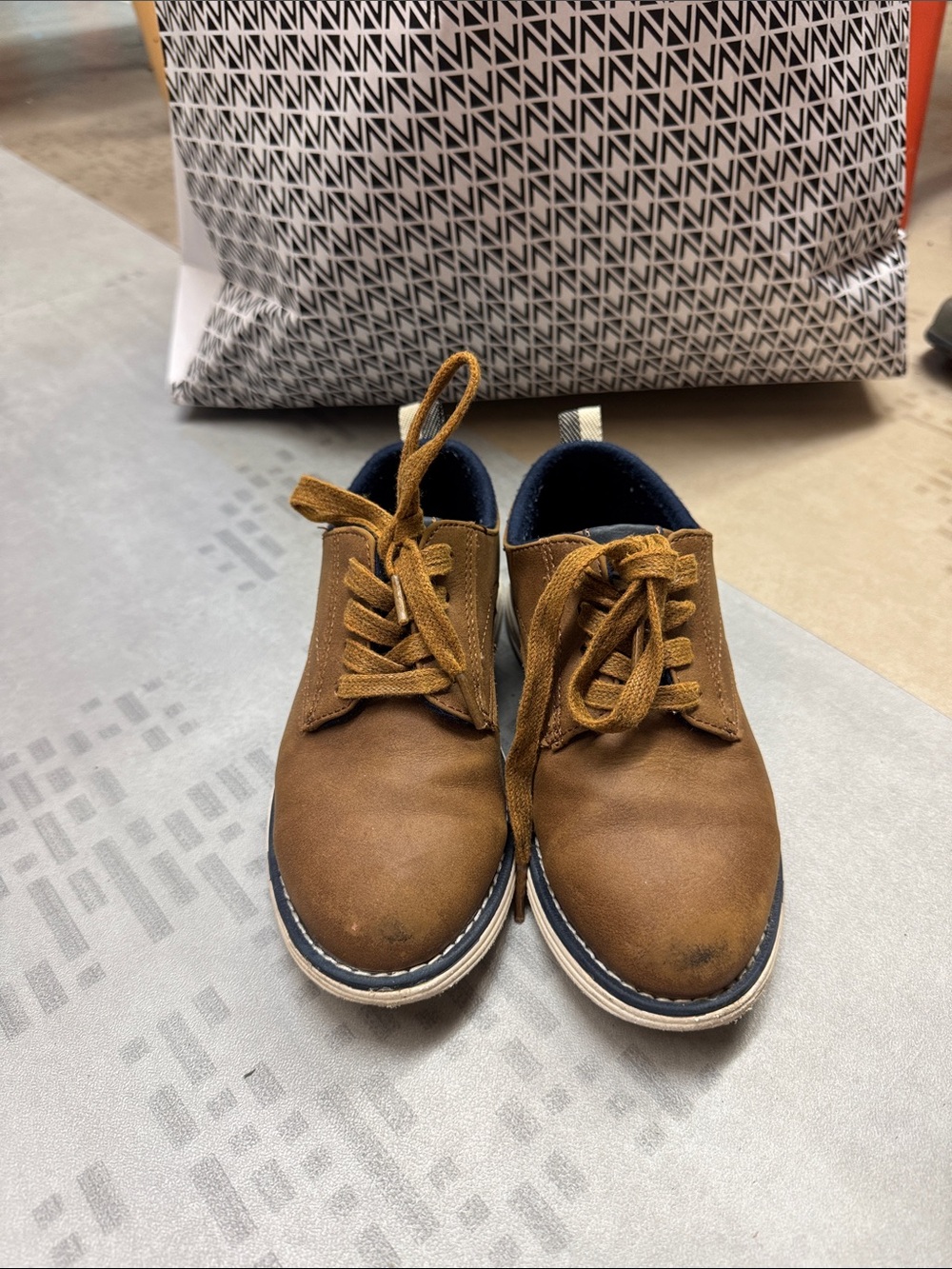 Cat & Jack Brown Boys Dress Shoes with Navy Trim